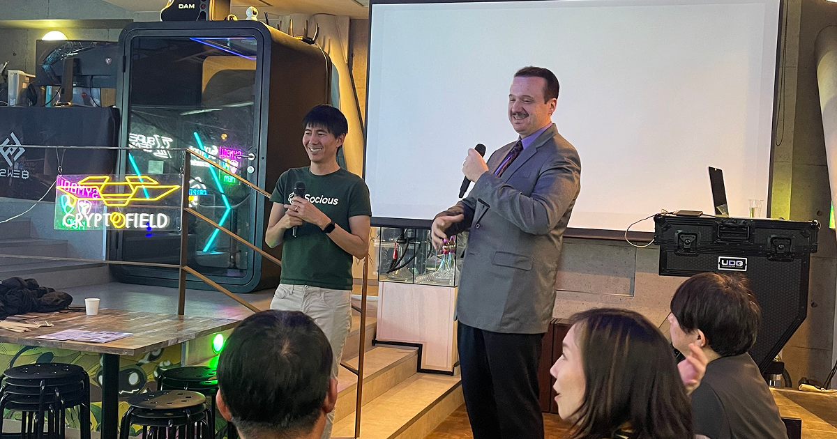 Seira Yun, CEO of Socious, Speaks at Palm Economy Meetup - Tokyo